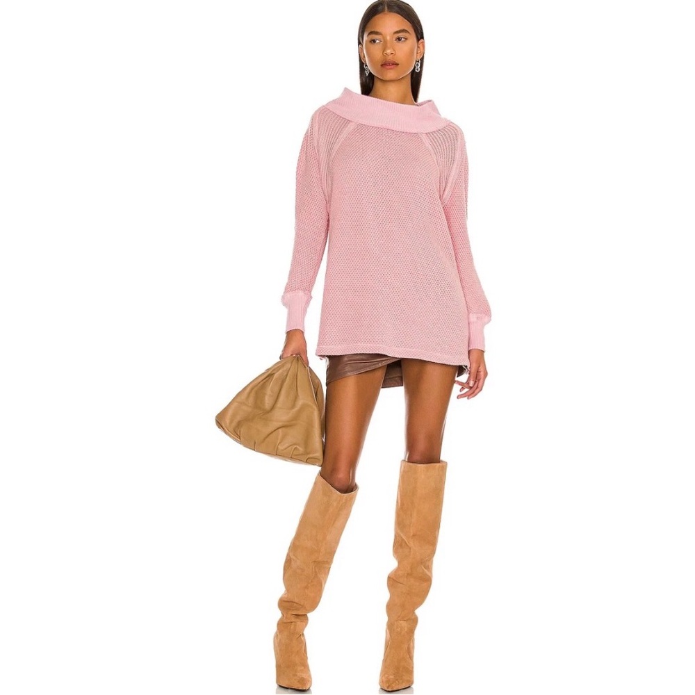 We The Free She’s a Keeper Tunic Sweater